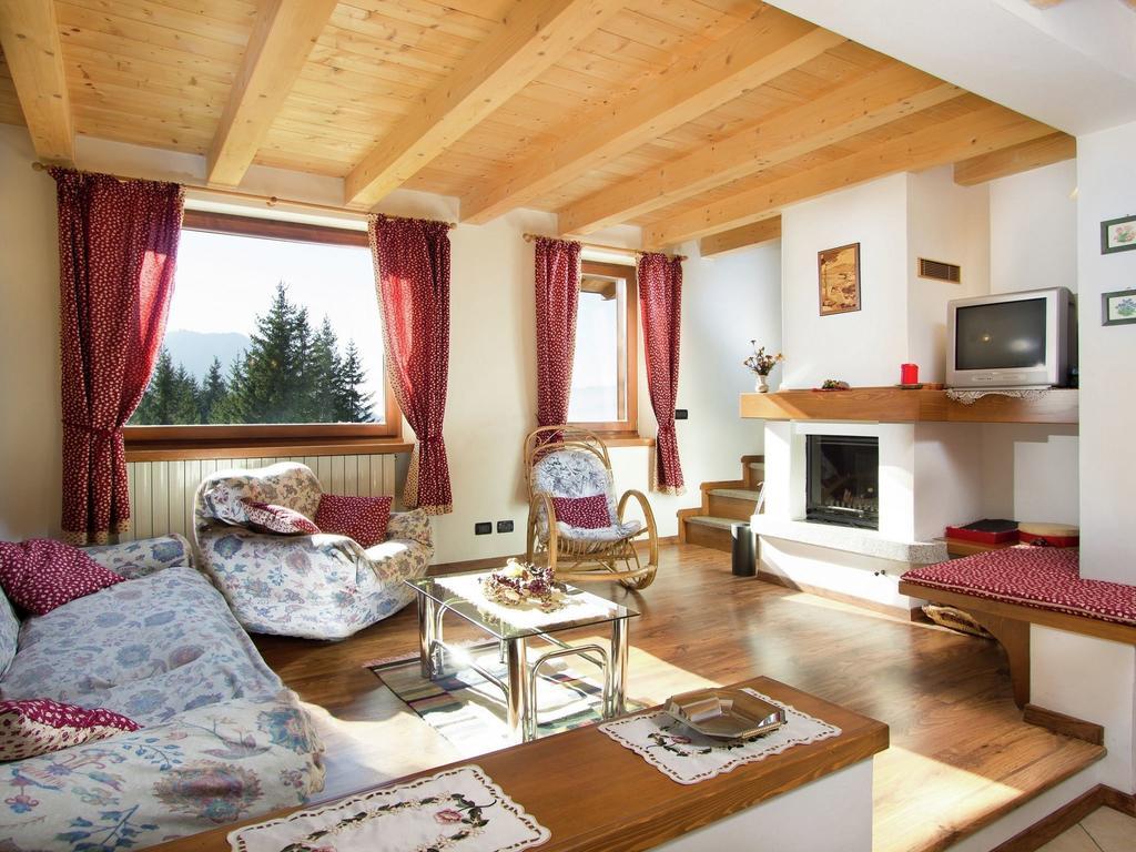Chalet Tremalzo Ruang foto